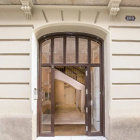 דירה Girona 108 *